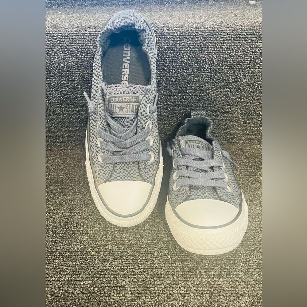 Converse All Star sneakers size 5